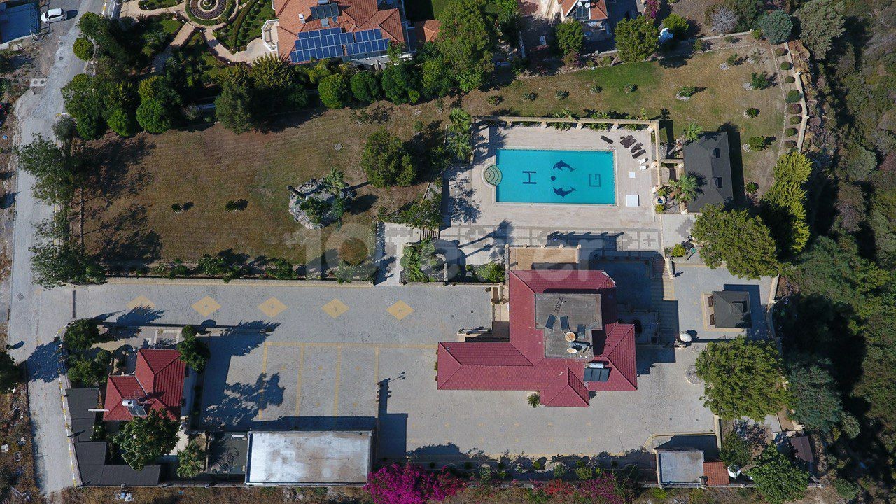Villa in Girne (Kyrenia), Nord Zypern – Foto 1 von 24