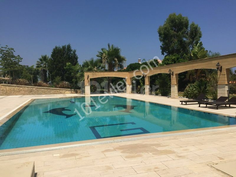 Villa in Girne (Kyrenia), Nord Zypern – Foto 4 von 24