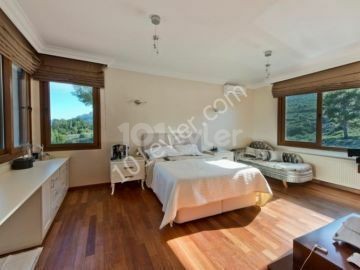 Villa in Girne (Kyrenia), Nord Zypern – Foto 18 von 24