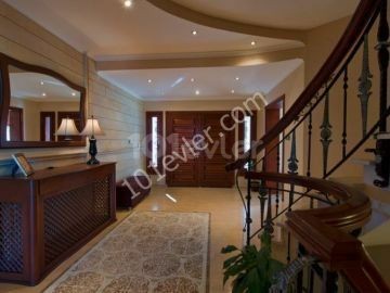Villa in Girne (Kyrenia), Nord Zypern – Foto 19 von 24