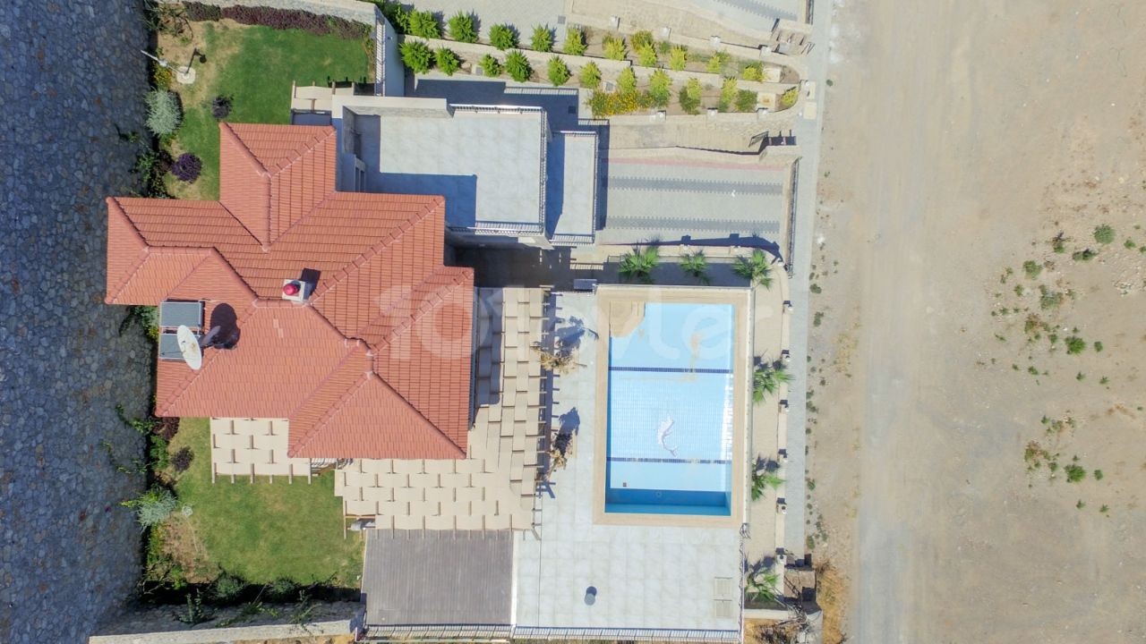 Villa in Nord Zypern – Foto 2 von 15