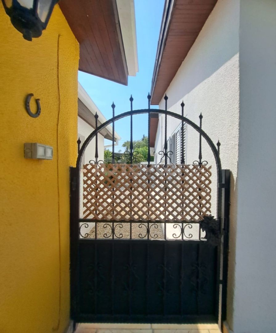 Bungalow in Girne (Kyrenia), Nord Zypern – Foto 14 von 42