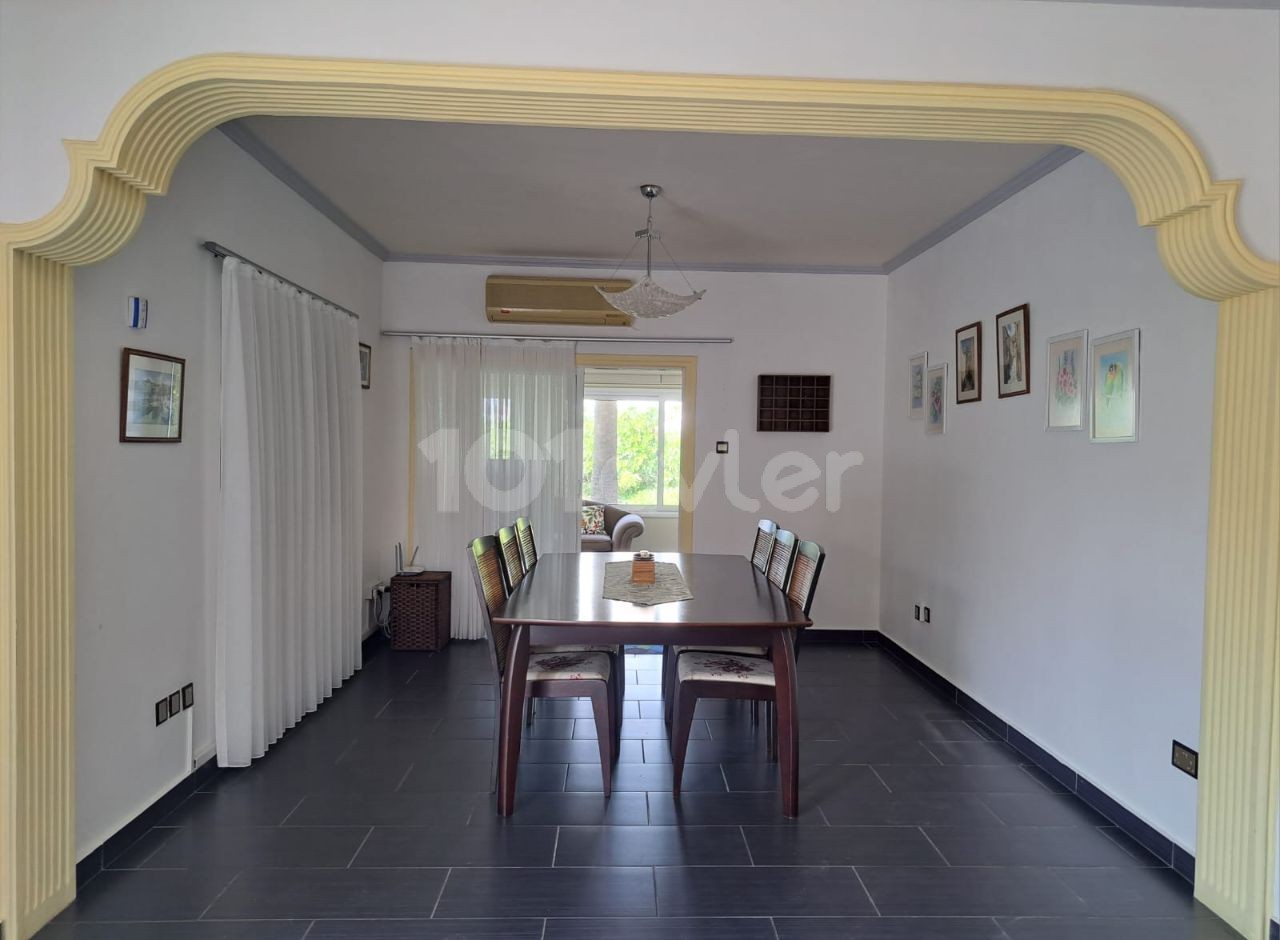 Bungalow in Girne (Kyrenia), Nord Zypern – Foto 41 von 42