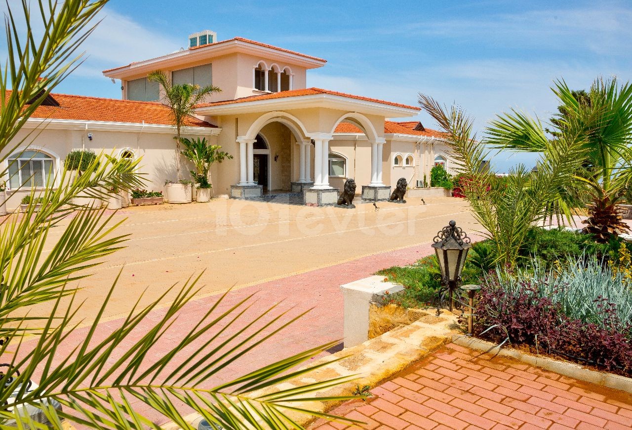 Villa in Nord Zypern – Foto 3 von 17