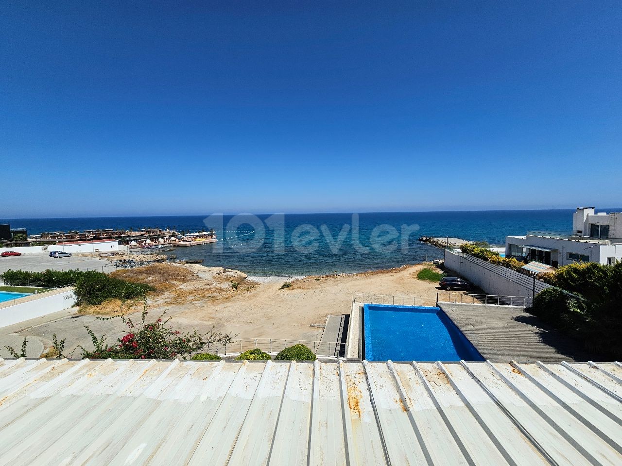 Villa in Girne (Kyrenia), Nord Zypern – Foto 9 von 32