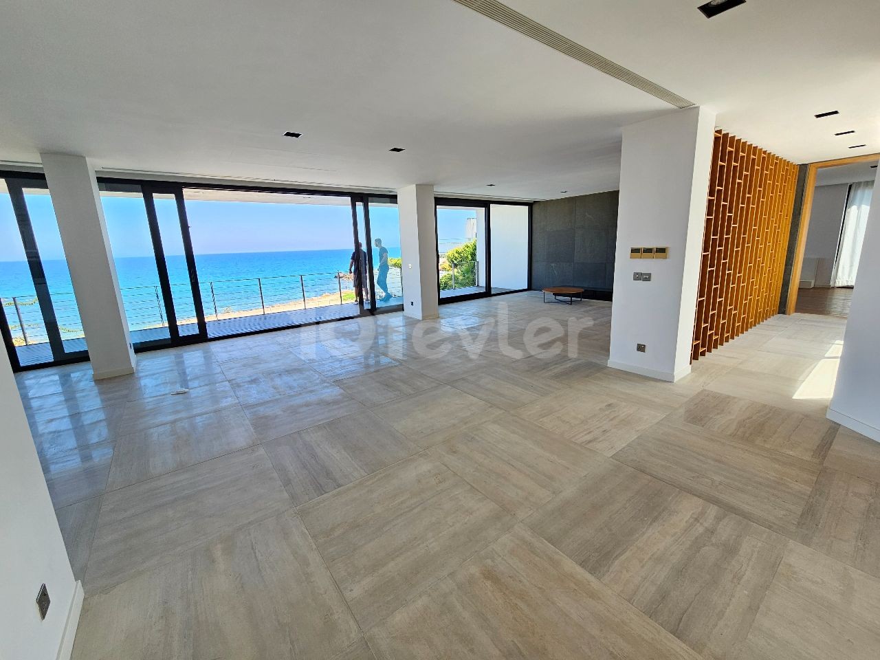 Villa in Girne (Kyrenia), Nord Zypern – Foto 18 von 32