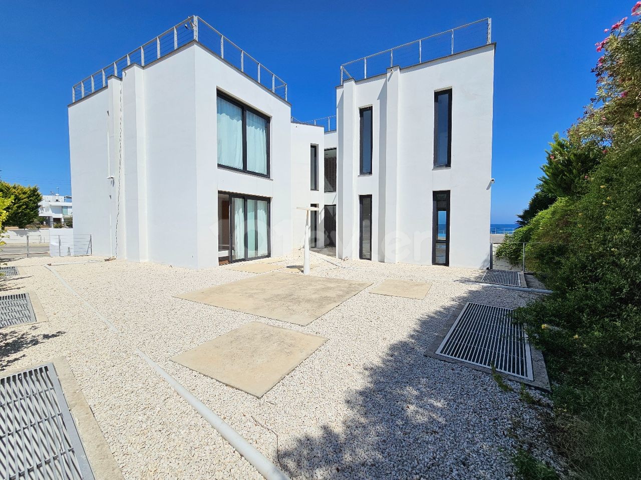 Villa in Girne (Kyrenia), Nord Zypern – Foto 20 von 32