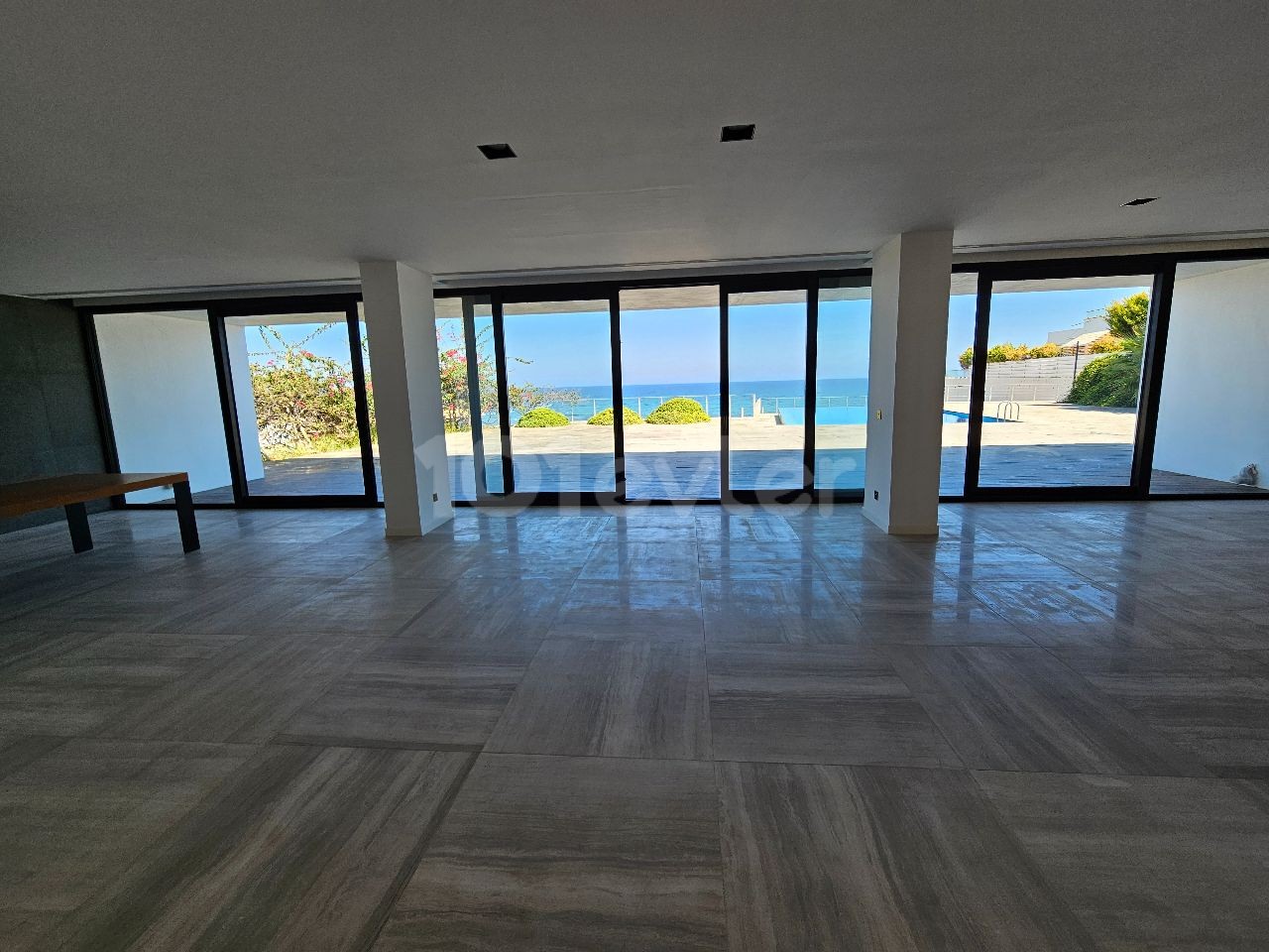Villa in Girne (Kyrenia), Nord Zypern – Foto 28 von 32