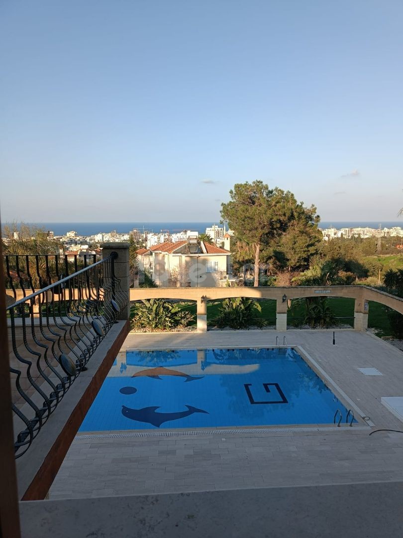 Villa in Girne (Kyrenia), Nord Zypern – Foto 12 von 39