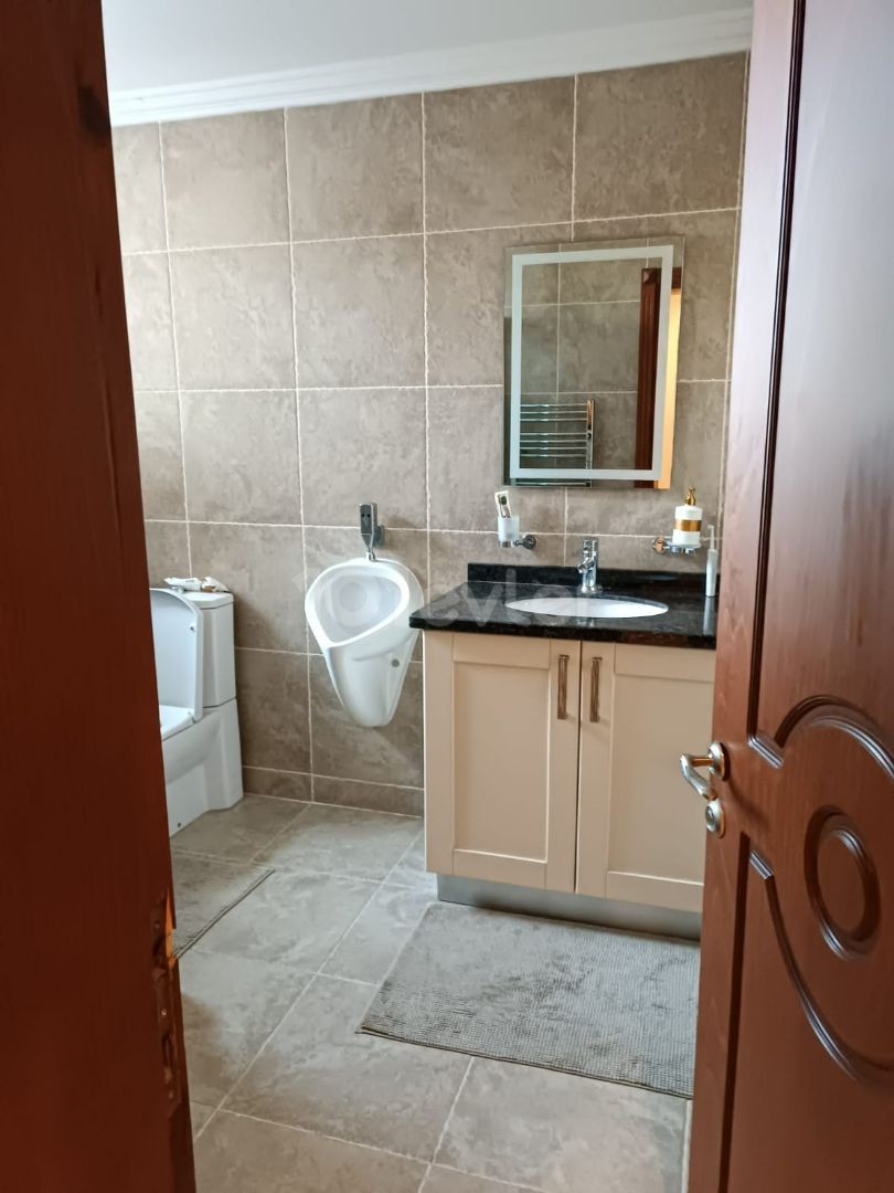 Villa in Girne (Kyrenia), Nord Zypern – Foto 23 von 39