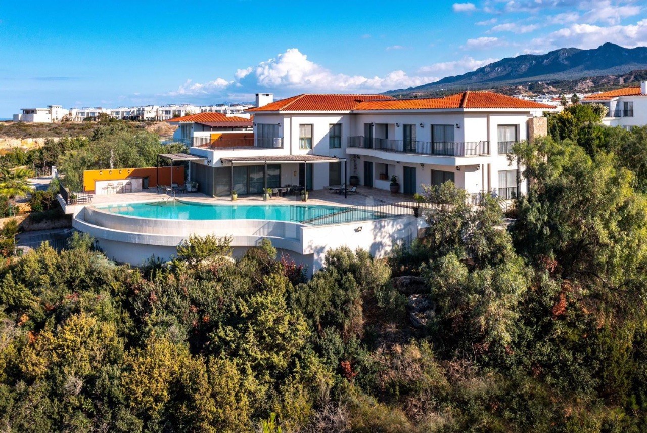 Villa in Nord Zypern – Foto 1 von 16