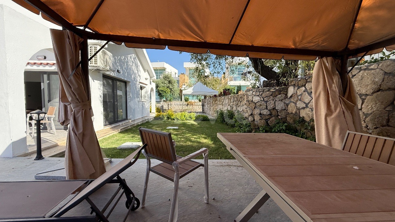 Villa in Girne (Kyrenia), Nord Zypern – Foto 39 von 40