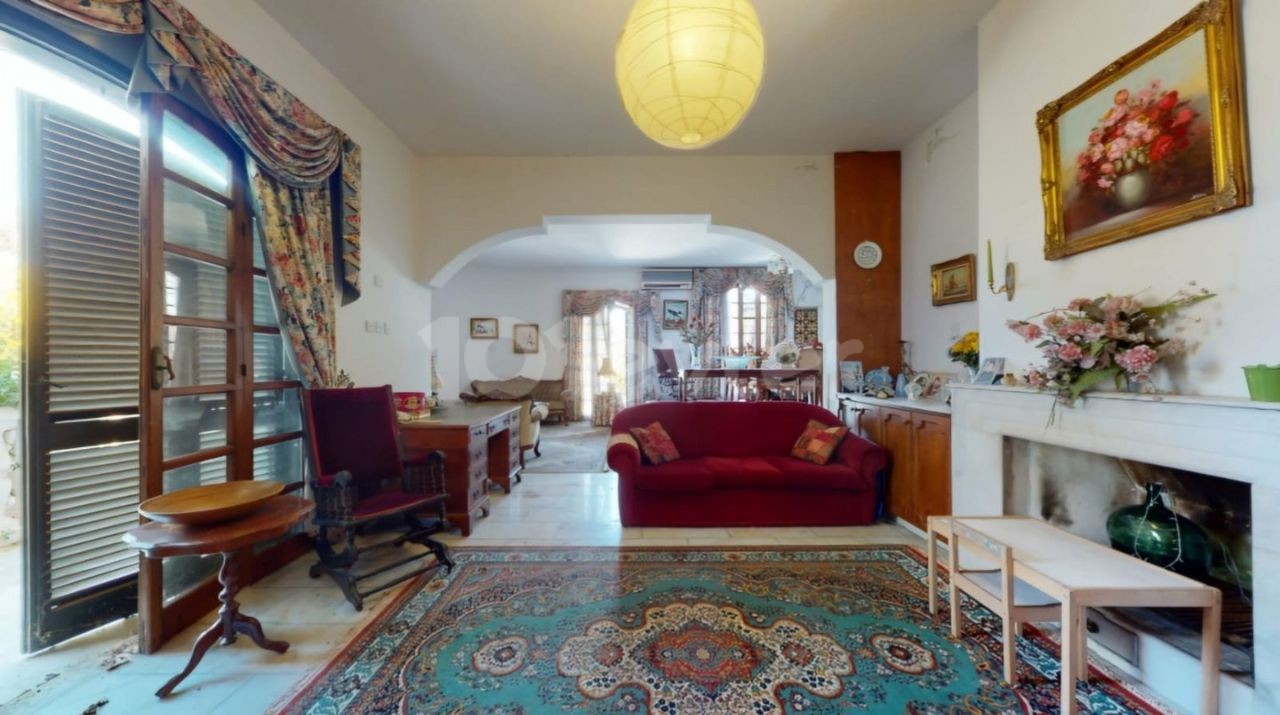 Villa in Girne (Kyrenia), Nord Zypern – Foto 2 von 10