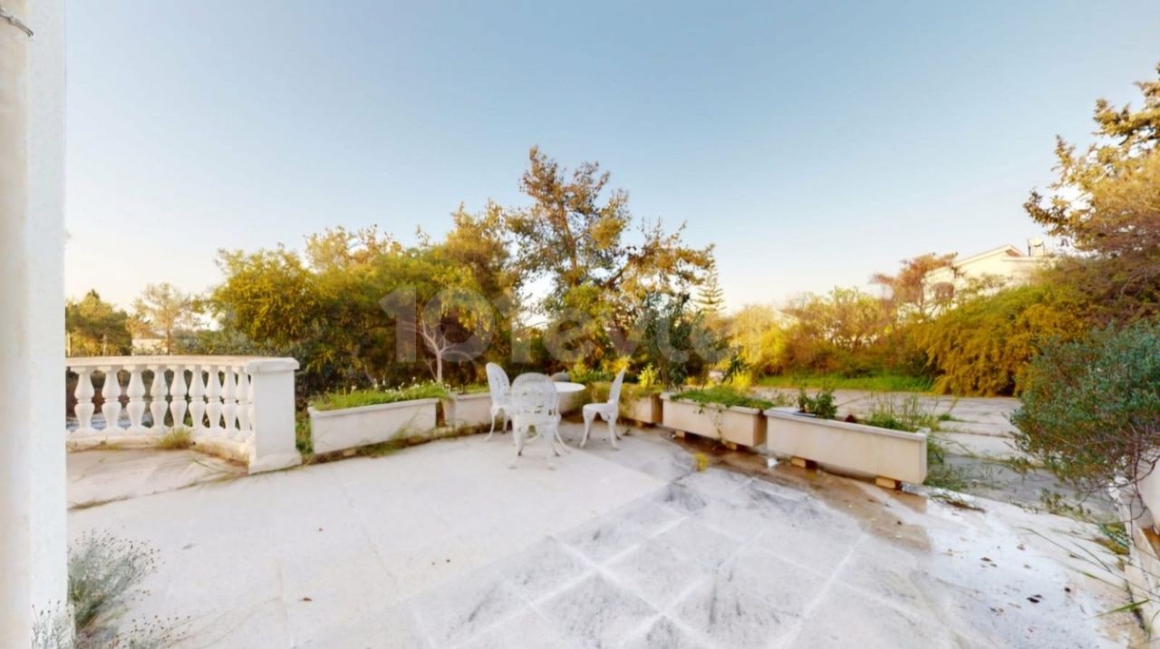 Villa in Girne (Kyrenia), Nord Zypern – Foto 8 von 10