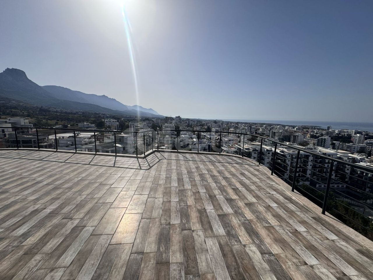 Wohnung in Girne (Kyrenia), Nord Zypern – Foto 15 von 17