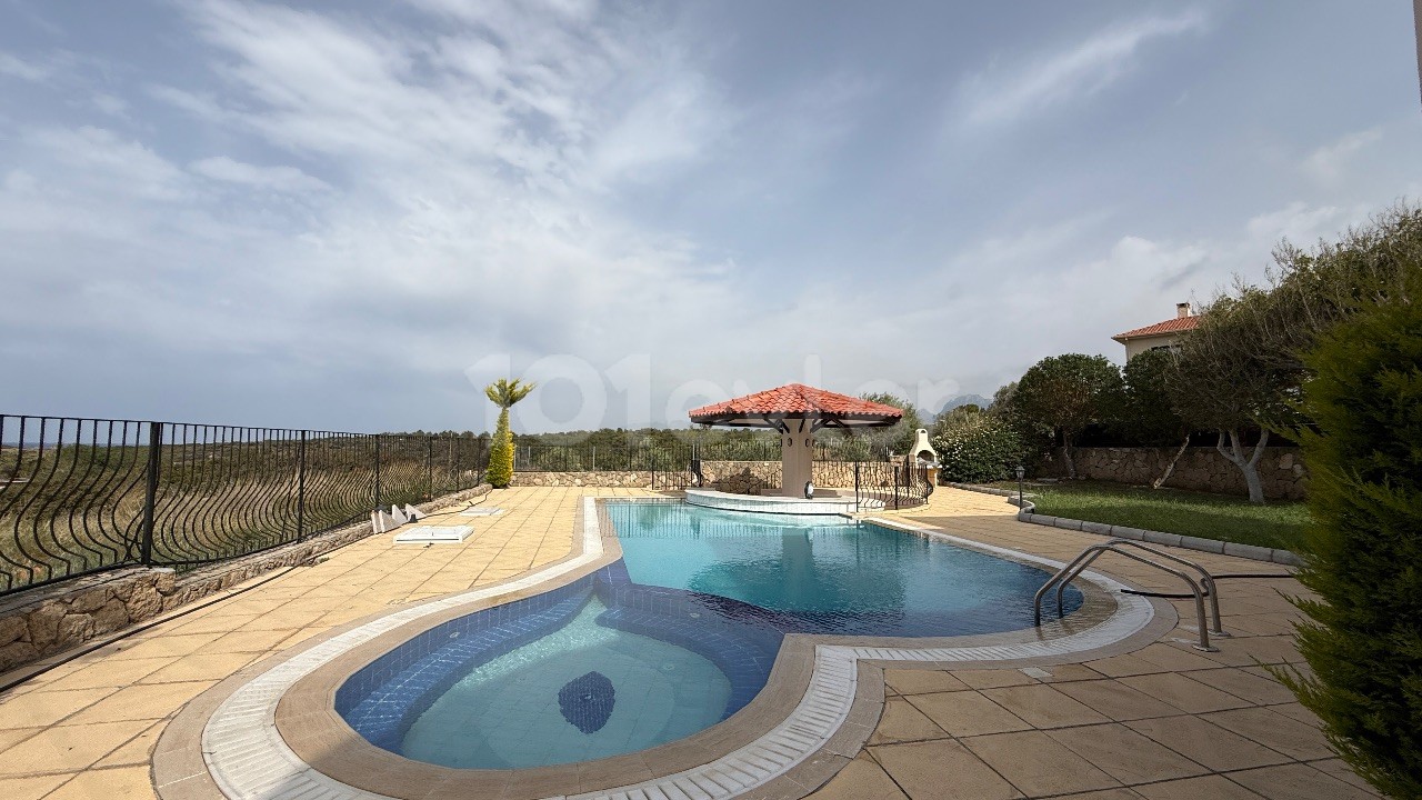 Villa in Çatalköy, Nord Zypern – Foto 1 von 31