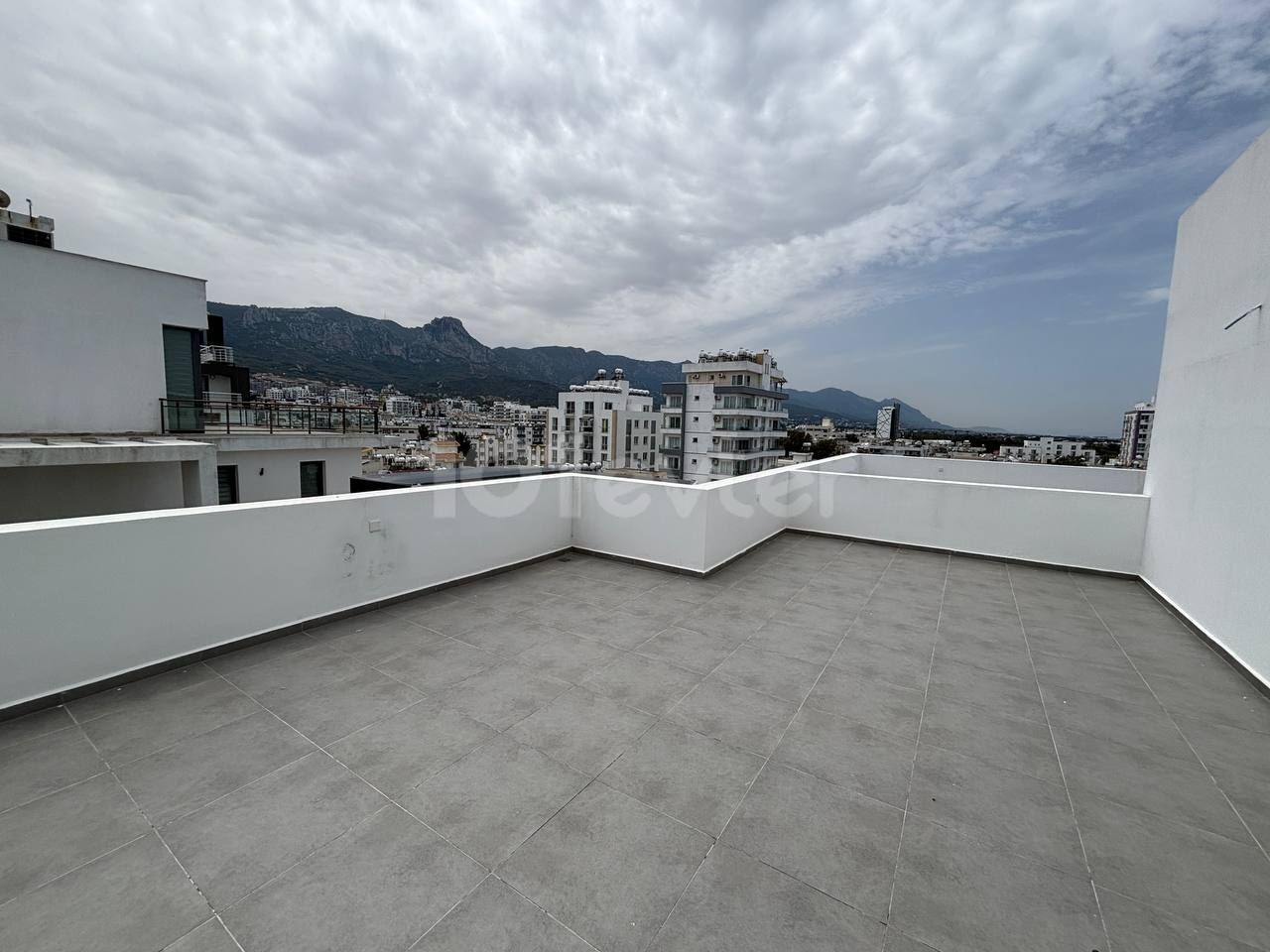 Wohnung in Girne (Kyrenia), Nord Zypern – Foto 25 von 33