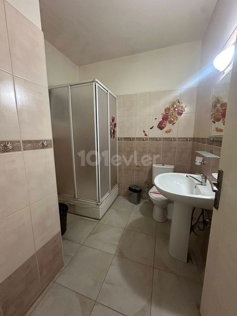 Wohnung in Gönyeli, Nord Zypern – Foto 2 von 10