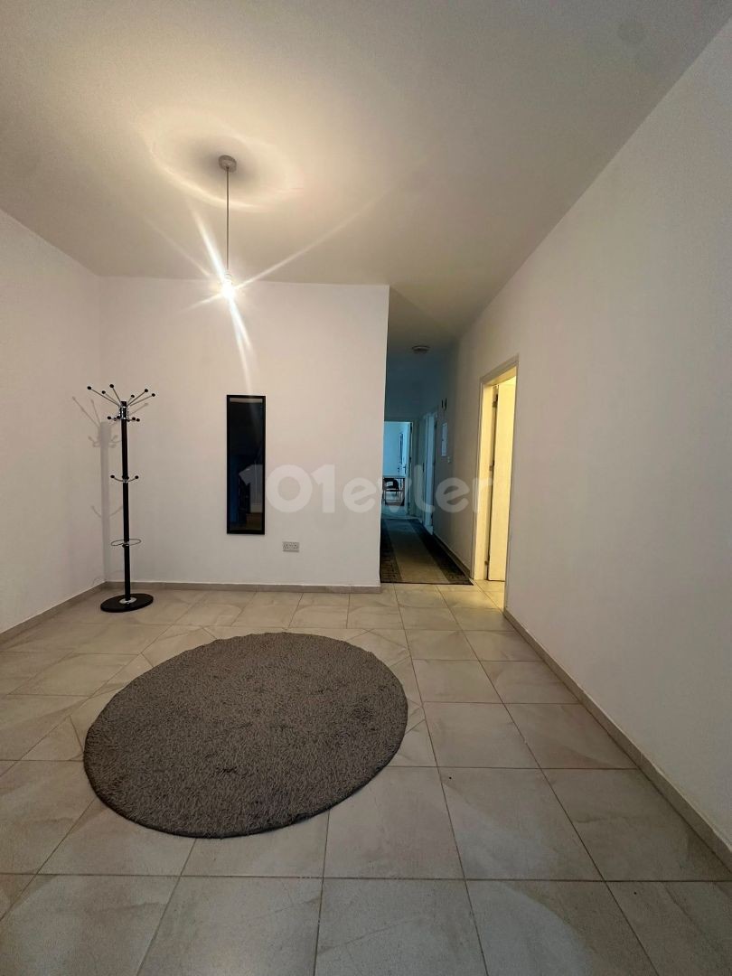 Wohnung in Gönyeli, Nord Zypern – Foto 3 von 10
