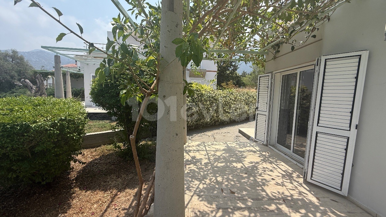Villa in Girne (Kyrenia), Nord Zypern – Foto 7 von 22