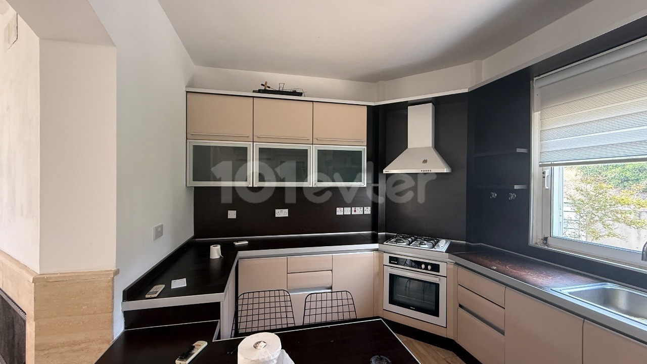 Villa in Girne (Kyrenia), Nord Zypern – Foto 11 von 22