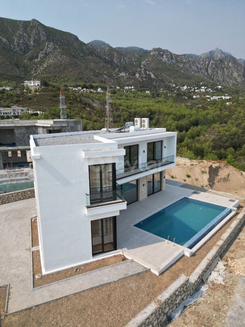 Villa in Girne (Kyrenia), Nord Zypern – Foto 8 von 10