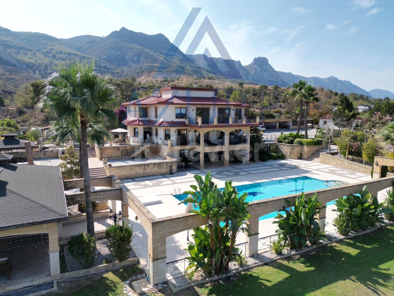 Villa in Girne (Kyrenia), Nord Zypern – Foto 3 von 40