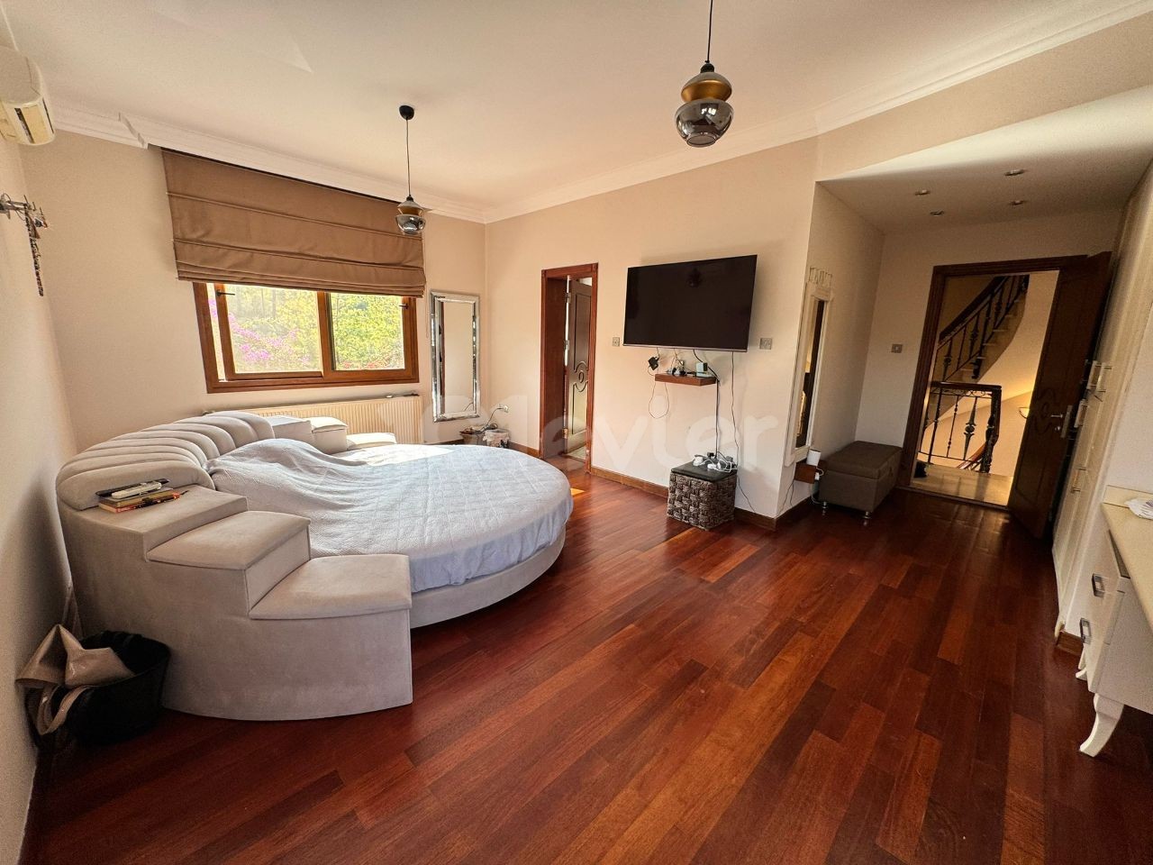 Villa in Girne (Kyrenia), Nord Zypern – Foto 27 von 40