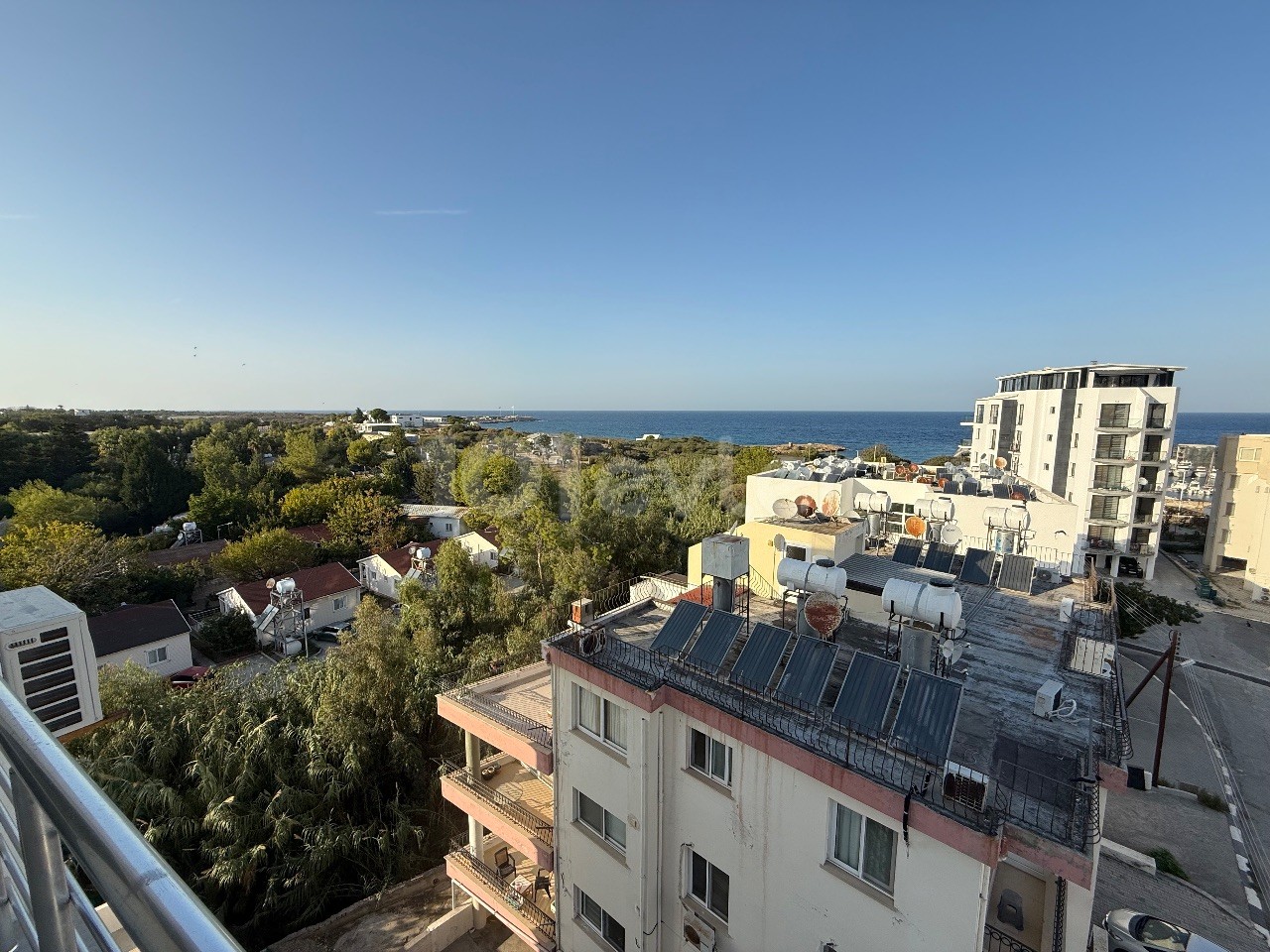 Wohnung in Girne (Kyrenia), Nord Zypern – Foto 4 von 21