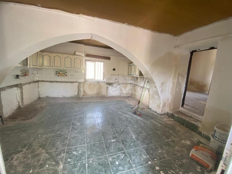 Bungalow in Yarköy, Nord Zypern – Foto 1 von 29