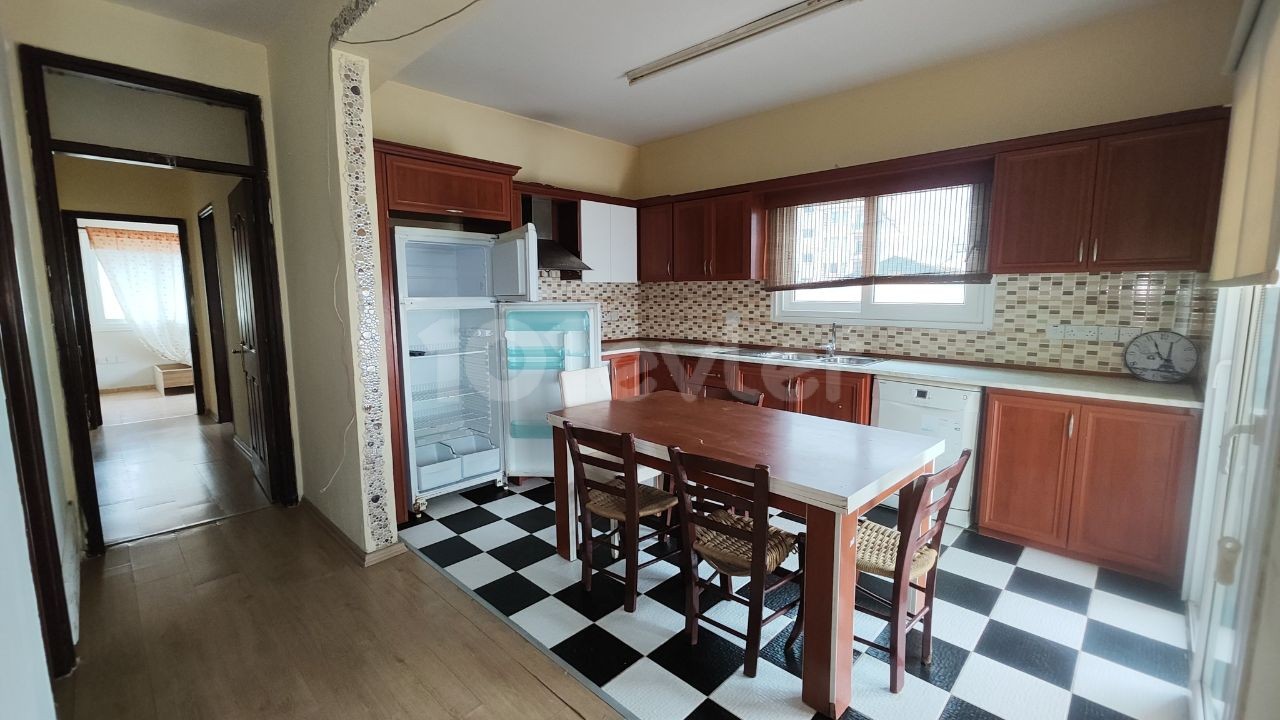 Wohnung in Gazimağusa (Famagusta), Nord Zypern – Foto 1 von 9