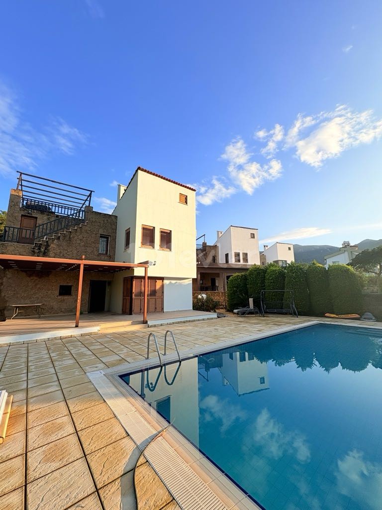 Villa in Çatalköy, Nord Zypern – Foto 1 von 24
