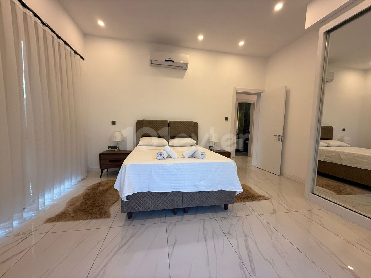 Wohnung in Girne (Kyrenia), Nord Zypern – Foto 3 von 17