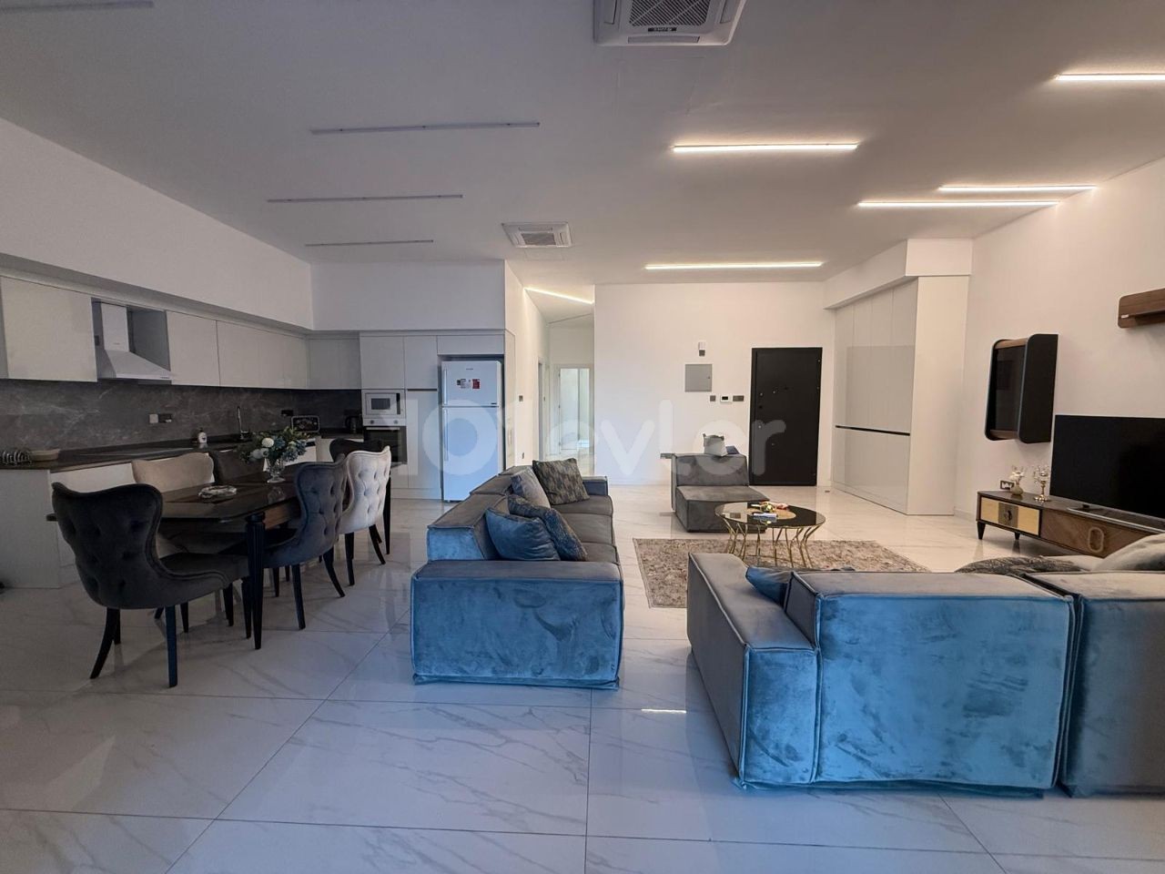 Wohnung in Girne (Kyrenia), Nord Zypern – Foto 8 von 17