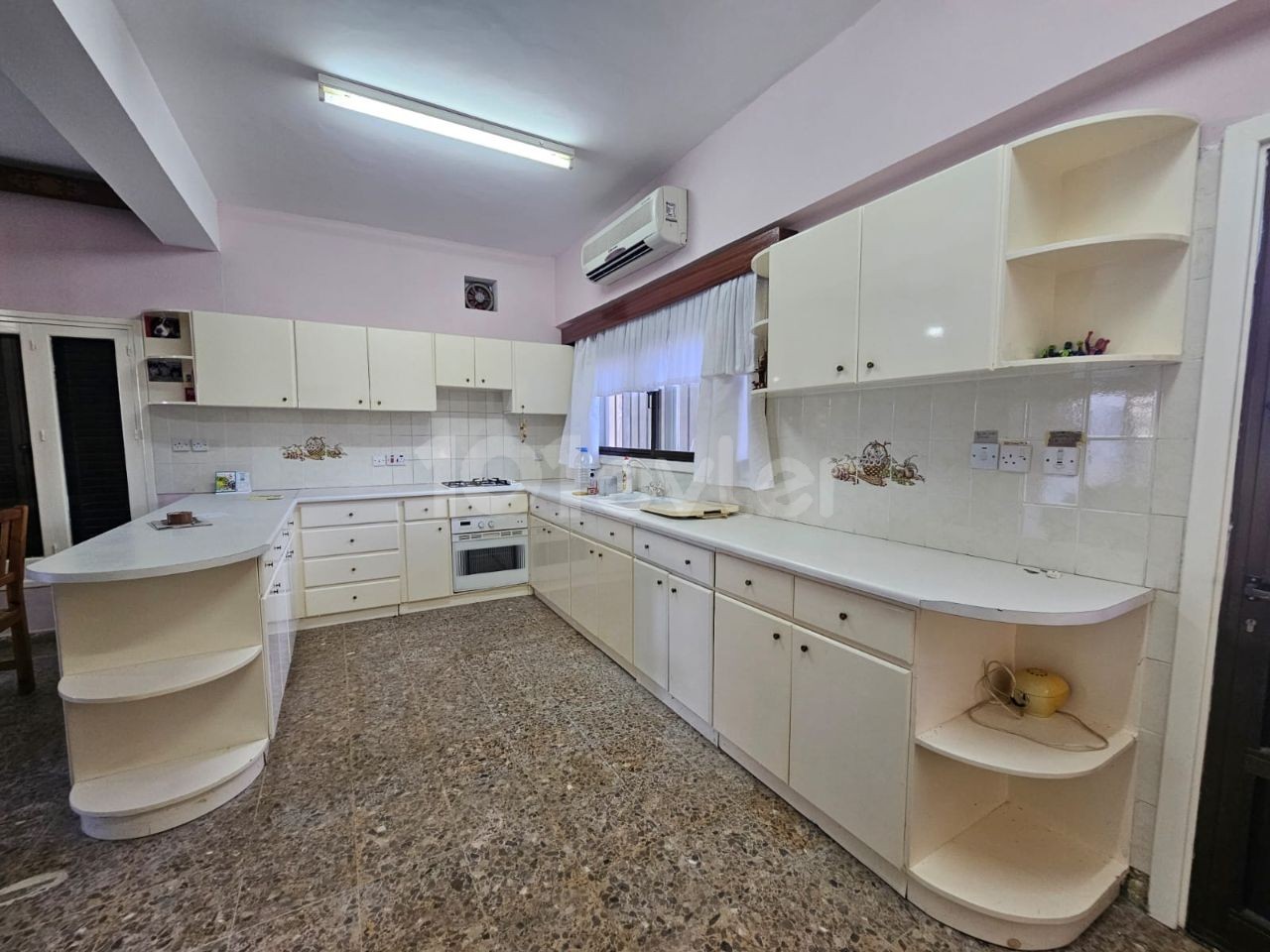 Villa in Karaoğlanoğlu, Nord Zypern – Foto 14 von 21