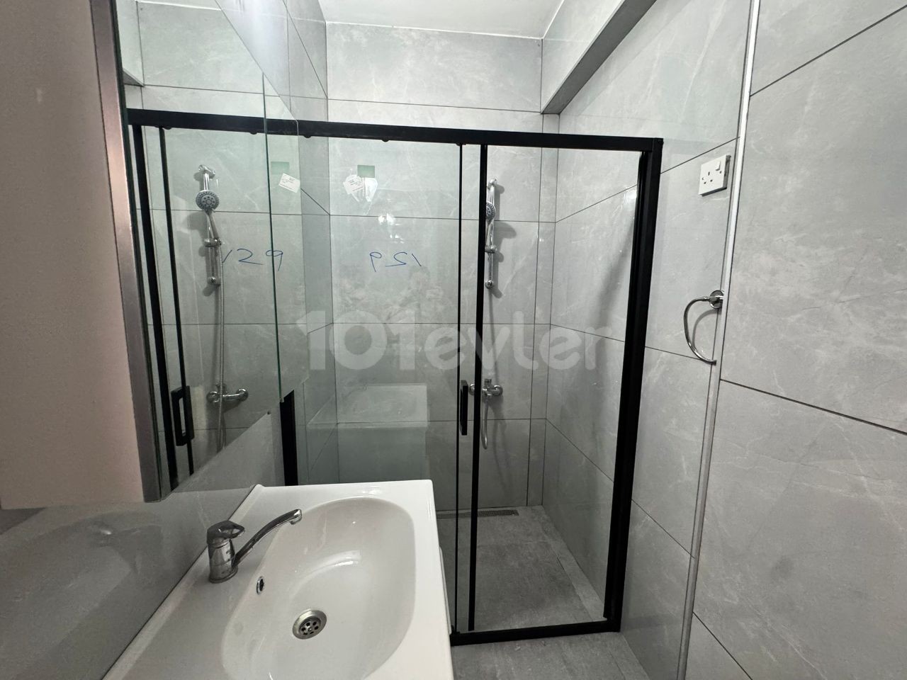 Wohnung in Alsancak, Nord Zypern – Foto 12 von 22