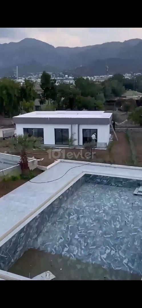 Einfamilienhaus in Alsancak, Nord Zypern – Foto 1 von 6