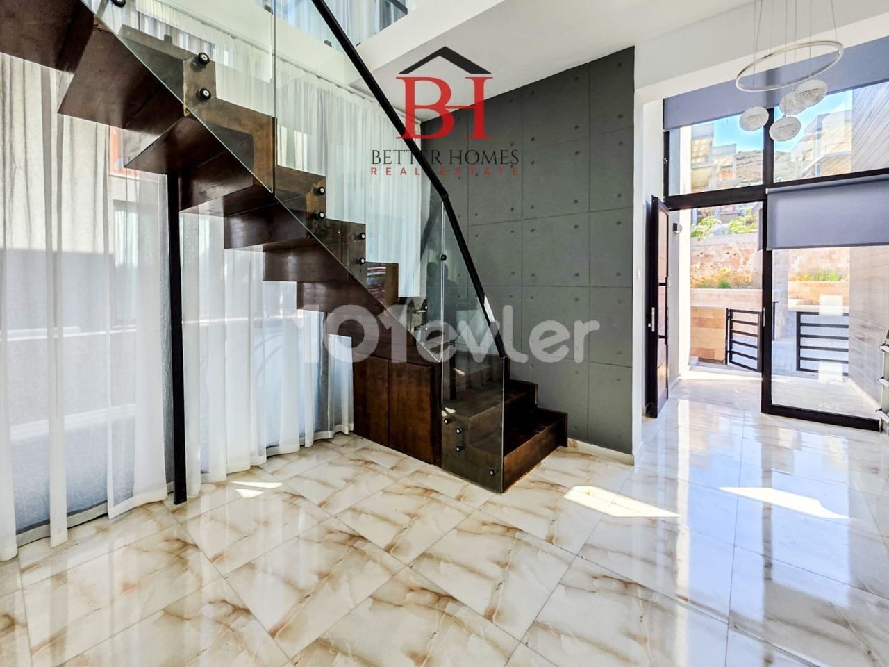 Villa in Girne (Kyrenia), Nord Zypern – Foto 9 von 14