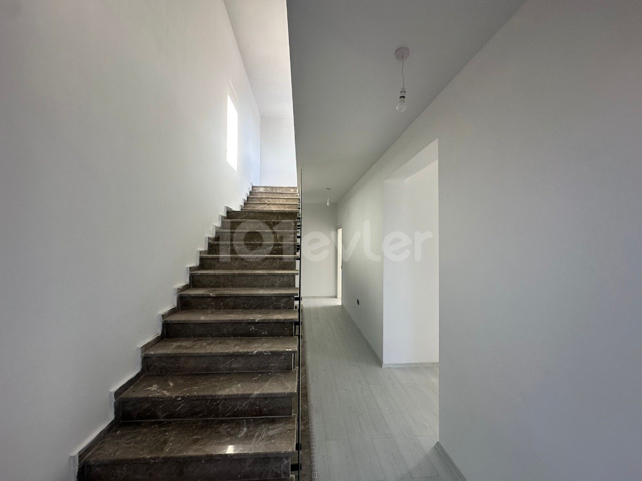 Villa in Çatalköy, Nord Zypern – Foto 2 von 21