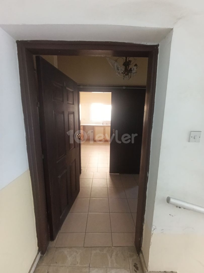 Wohnung in Girne (Kyrenia), Nord Zypern – Foto 2 von 22