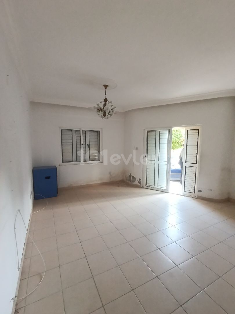Wohnung in Girne (Kyrenia), Nord Zypern – Foto 21 von 22